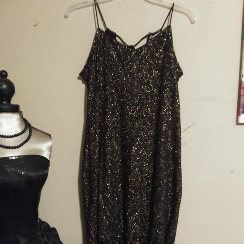 CHARLOTTE RUSSE COCKTAIL DRESS / FRINGE & GOLD NWT